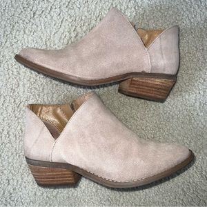 Lucky Brand suede booties with cute ankle cutout; Size 7.5; extremely comfy!